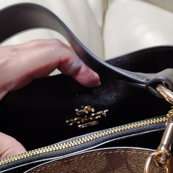 Coach Tan Signature Crossbody Bag with Cherry Charm - Picture 5 of 6